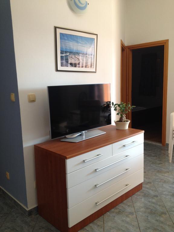Apartments Tomic Biograd Na Moru Exterior photo